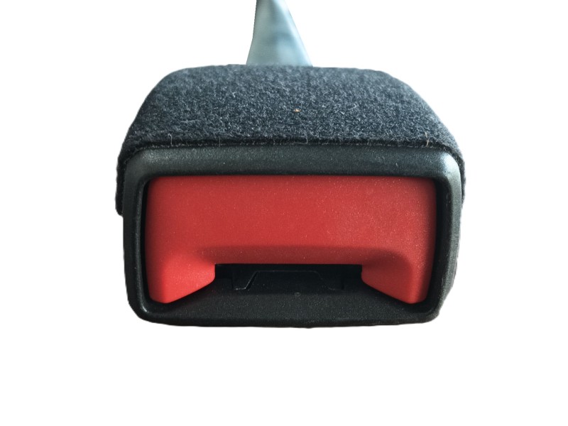 Recambio de enganche cinturon delantero derecho para volkswagen golf 1.5 etsi mhev referencia OEM IAM   