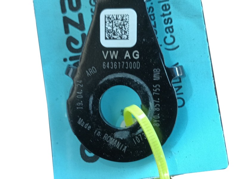 Recambio de enganche cinturon delantero izquierdo para volkswagen golf 1.5 etsi mhev referencia OEM IAM   