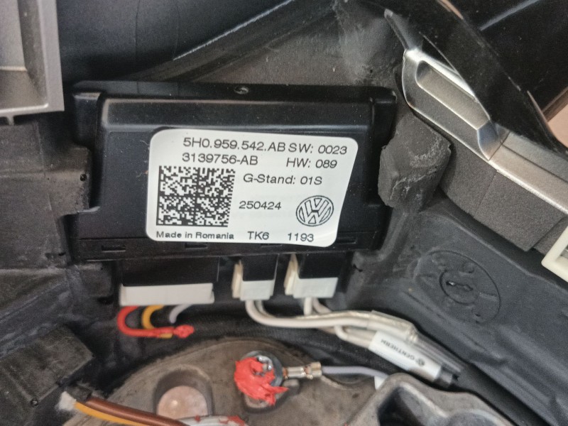 Recambio de volante para volkswagen golf 1.5 etsi mhev referencia OEM IAM   