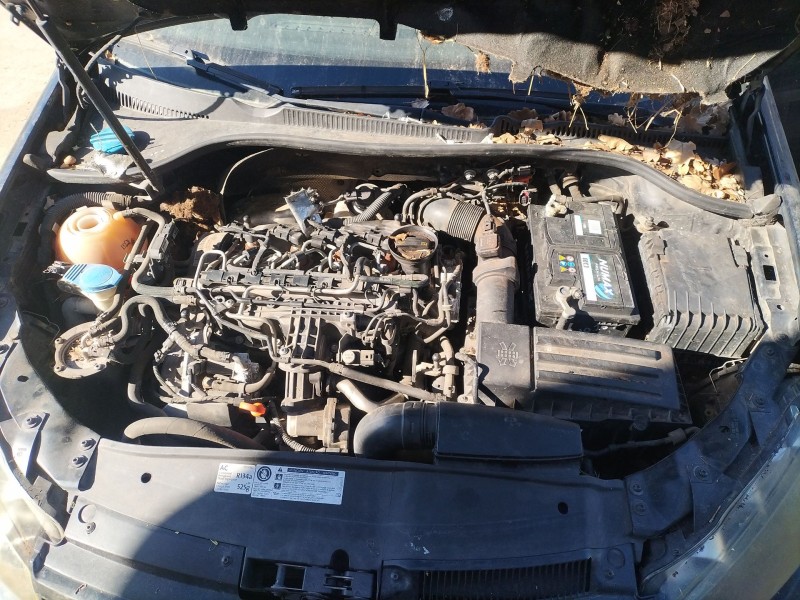 Recambio de despiece motor para volkswagen golf vi (5k1) 1.6 tdi referencia OEM IAM   