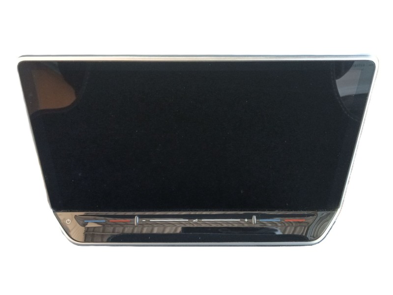 Recambio de pantalla multifuncion para volkswagen golf 1.5 etsi mhev referencia OEM IAM   