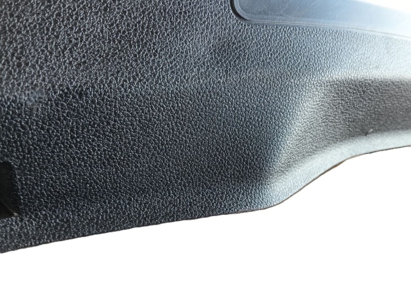 Recambio de guarnecido puerta delantera izquierda para volkswagen golf 1.5 etsi mhev referencia OEM IAM   