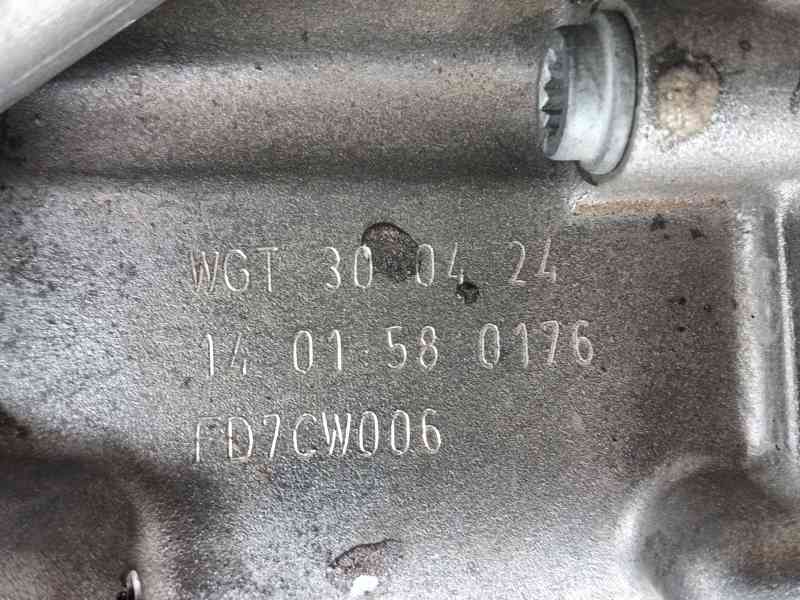 Recambio de caja cambios para volkswagen golf 1.5 etsi mhev referencia OEM IAM CW300027A003  