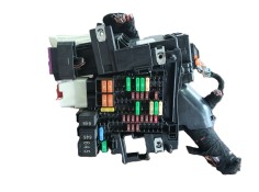 Recambio de caja reles / fusibles para volkswagen golf 1.5 etsi mhev referencia OEM IAM   