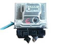 Recambio de centralita motor uce para volkswagen golf 1.5 etsi mhev referencia OEM IAM   