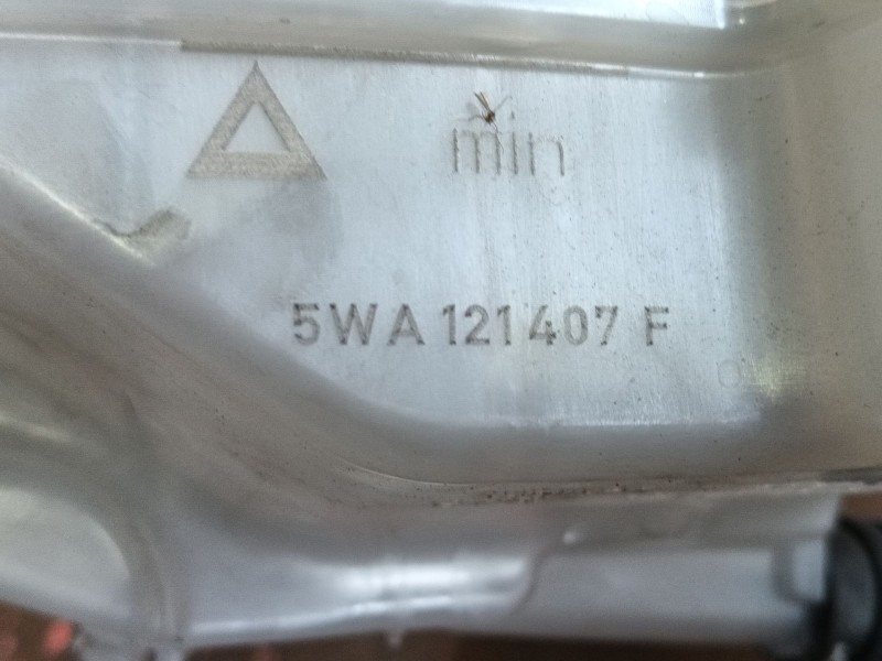 Recambio de deposito expansion para volkswagen golf 1.5 etsi mhev referencia OEM IAM 5WA121407F  