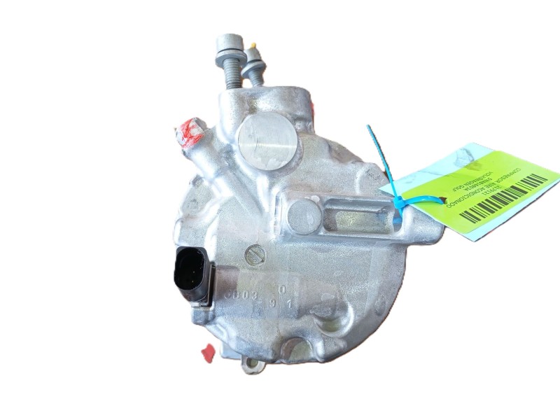 Recambio de compresor aire acondicionado para volkswagen golf 1.5 etsi mhev referencia OEM IAM 5WA816803A  
