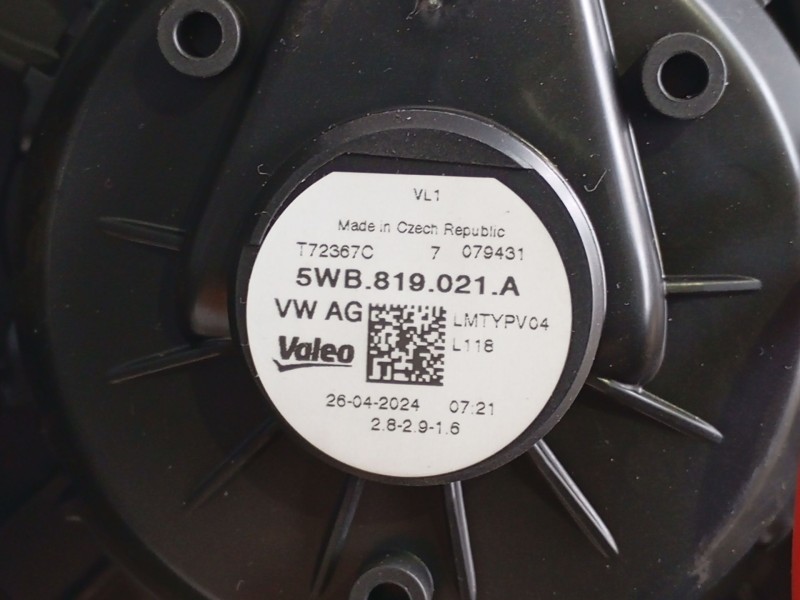 Recambio de calefaccion entera normal para volkswagen golf 1.5 etsi mhev referencia OEM IAM   