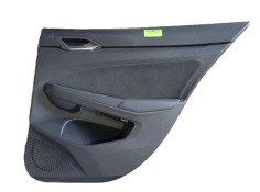 Recambio de guarnecido puerta trasera derecha para volkswagen golf 1.5 etsi mhev referencia OEM IAM   