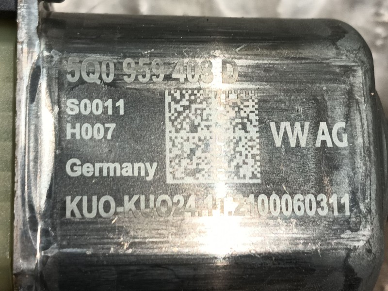 Recambio de elevalunas trasero derecho para volkswagen t-roc (a11, d11) 1.0 tsi referencia OEM IAM 2GA839462G  