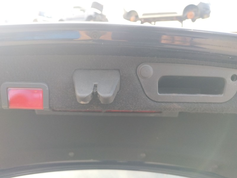 Recambio de cerradura maletero / porton para mercedes-benz clase c (w205) c 180 bluetec / d (205.036) referencia OEM IAM 1177500