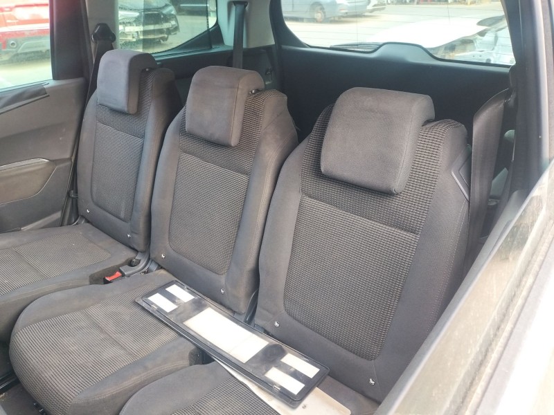 Recambio de asientos traseros para peugeot 5008 (0u_, 0e_) 1.6 bluehdi 120 referencia OEM IAM   