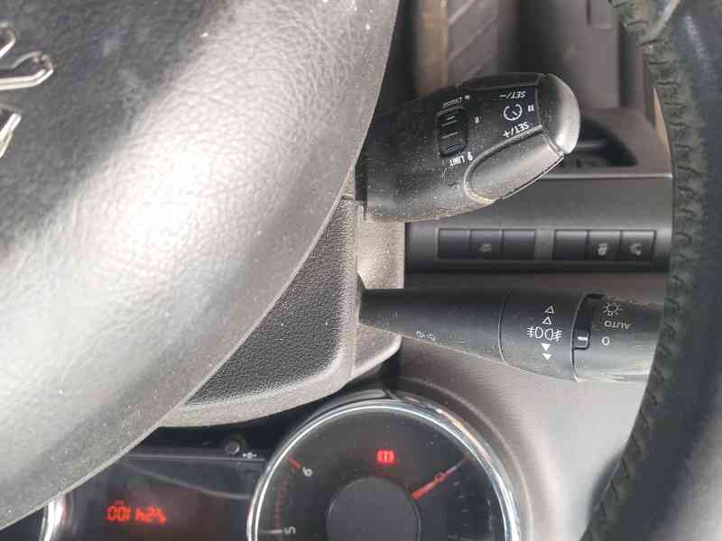 Recambio de mando multifuncion para peugeot 5008 (0u_, 0e_) 1.6 bluehdi 120 referencia OEM IAM   