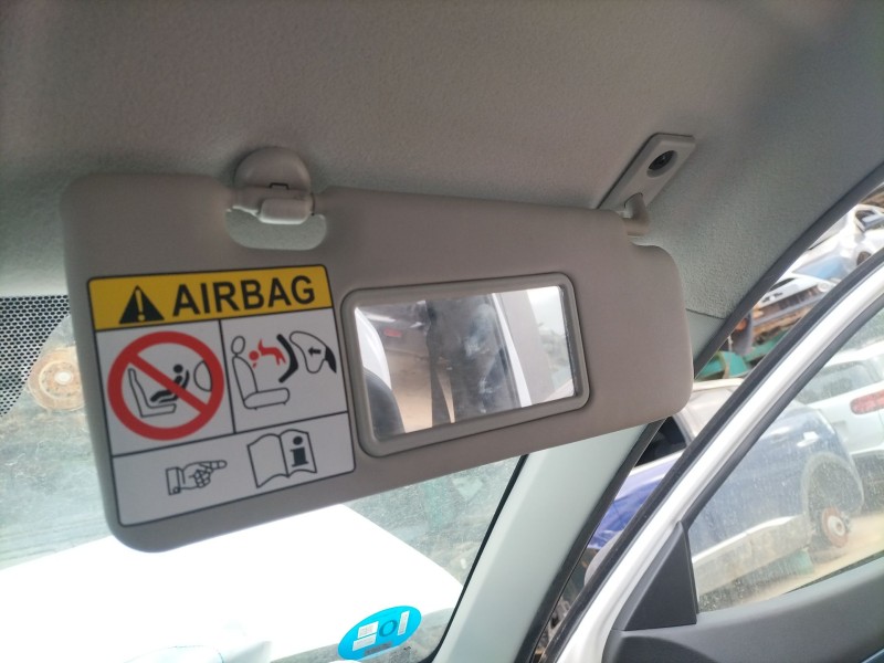 Recambio de parasol derecho para dacia spring ev (b6m1) referencia OEM IAM 964001295R  