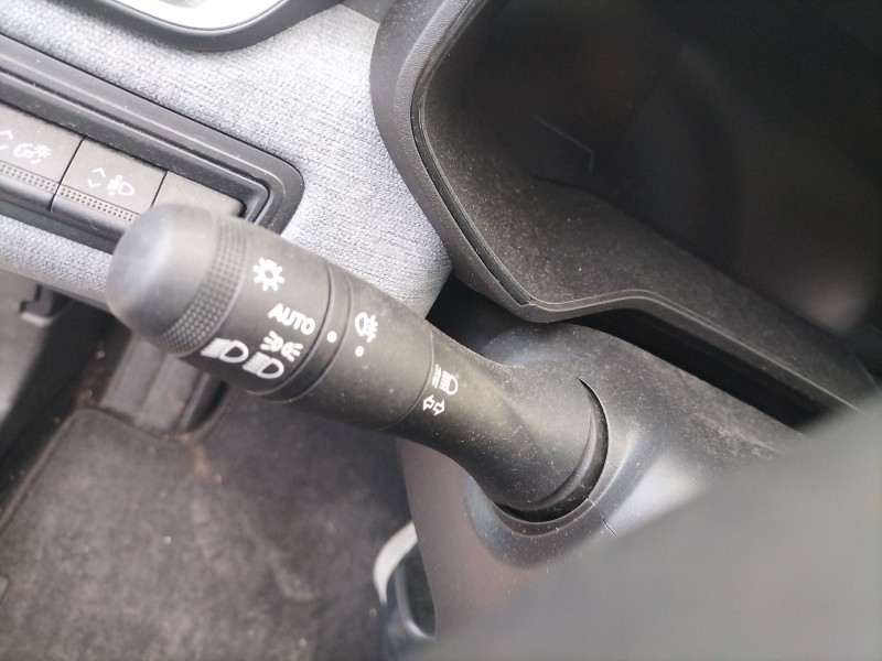 Recambio de mando intermitentes para renault clio v (b7_) 1.6 e-tech 145 (b7mu) referencia OEM IAM   