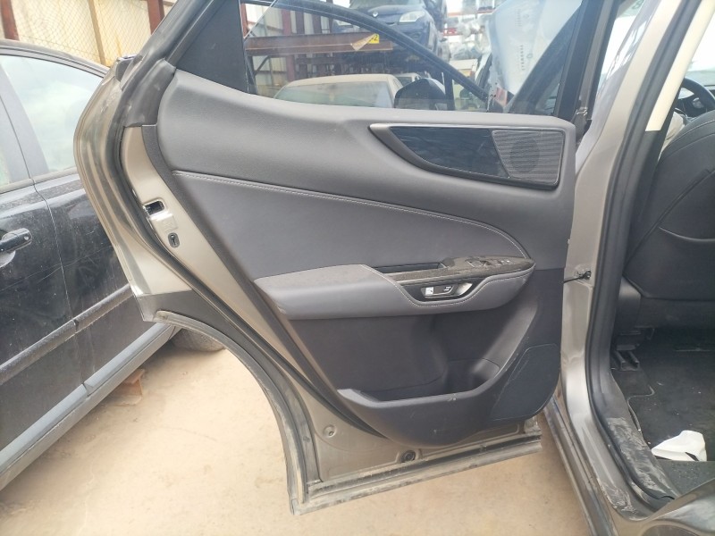 Recambio de guarnecido puerta trasera izquierda para lexus nx ii (_a2_, _h2_) 450h+ e-four (aazh26) referencia OEM IAM   