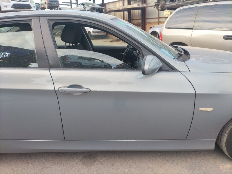 Recambio de puerta delantera derecha para bmw 3 (e90) 320 d referencia OEM IAM 41515A2A386  