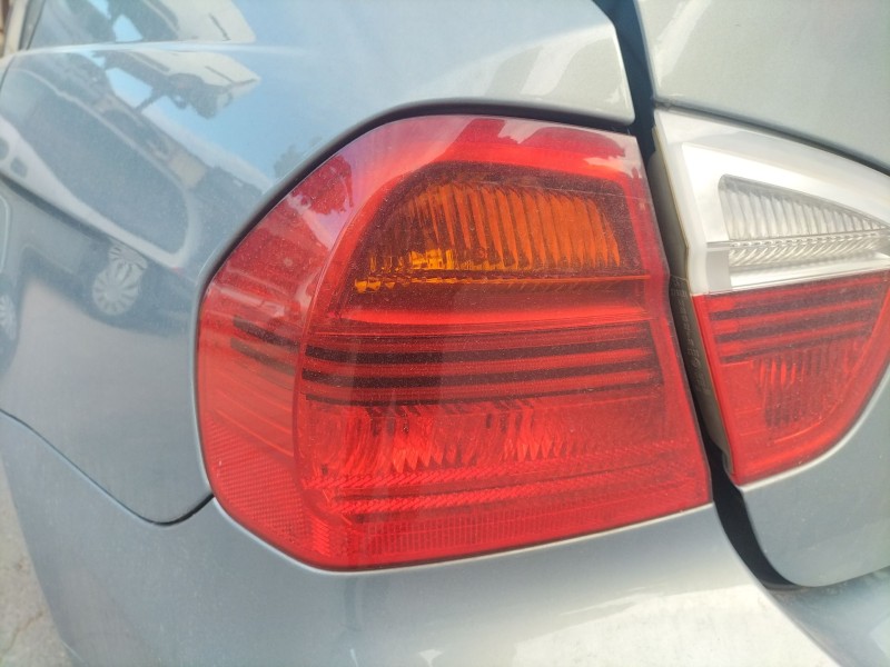 Recambio de piloto trasero izquierdo para bmw 3 (e90) 320 d referencia OEM IAM 63216937457  