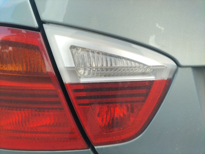 Recambio de piloto trasero izquierdo interior para bmw 3 (e90) 320 d referencia OEM IAM 63216937459  