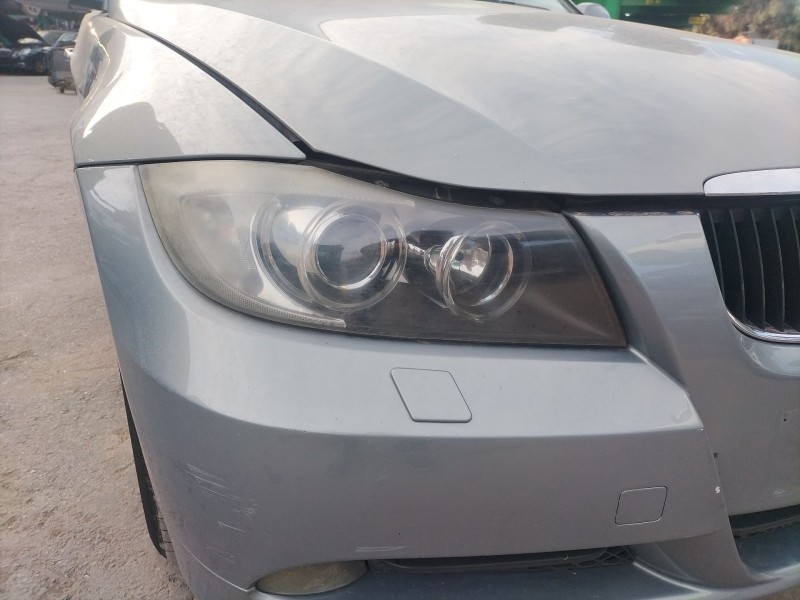 Recambio de faro derecho para bmw 3 (e90) 320 d referencia OEM IAM 63117161668  
