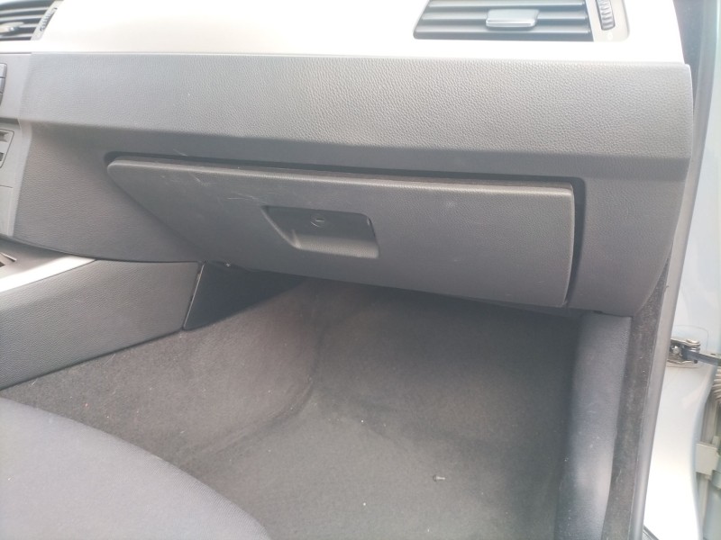 Recambio de guantera para bmw 3 (e90) 320 d referencia OEM IAM 51169110539  