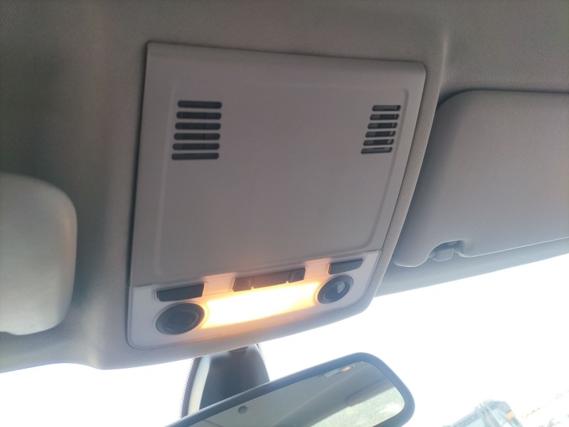 Recambio de luz interior para bmw 3 (e90) 320 d referencia OEM IAM   