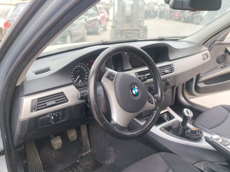 Recambio de salpicadero para bmw 3 (e90) 320 d referencia OEM IAM 51459120328  