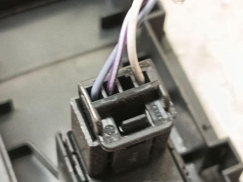 Recambio de mando elevalunas delantero derecho para volkswagen golf 1.5 etsi mhev referencia OEM IAM 5G0959855LWZU  