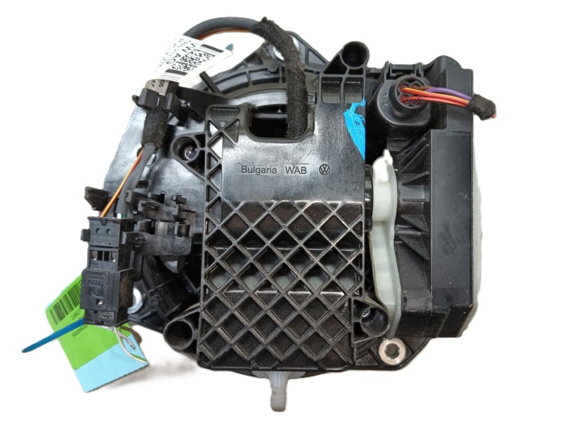 Recambio de camara trasera para volkswagen golf 1.5 etsi mhev referencia OEM IAM   