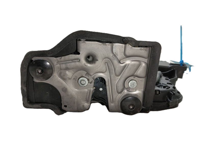 Recambio de cerradura puerta trasera derecha para volkswagen golf 1.5 etsi mhev referencia OEM IAM 3J0839016A  