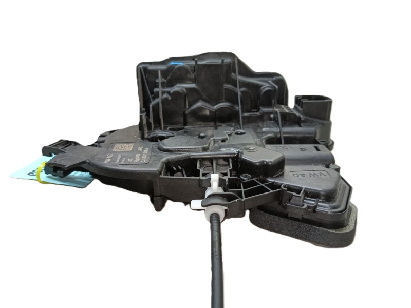 Recambio de cerradura puerta delantera derecha para volkswagen golf 1.5 etsi mhev referencia OEM IAM 3J1837016A  