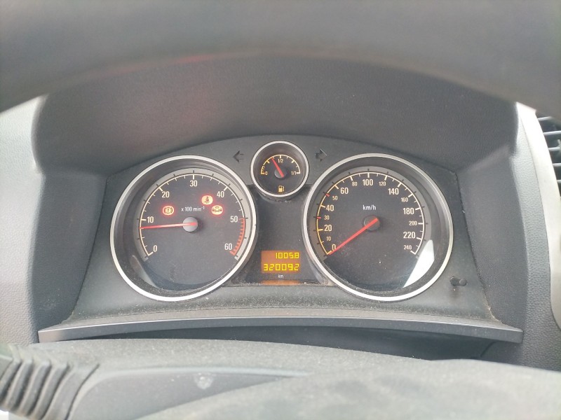 Recambio de cuadro instrumentos para opel zafira / zafira family b (a05) 1.9 cdti (m75) referencia OEM IAM   