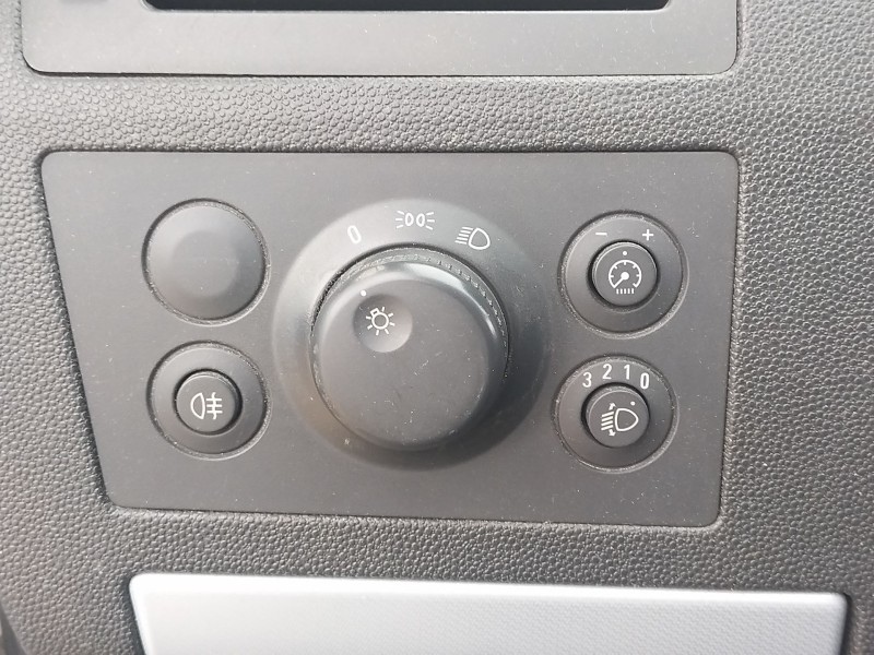 Recambio de mando luces para opel zafira / zafira family b (a05) 1.9 cdti (m75) referencia OEM IAM   