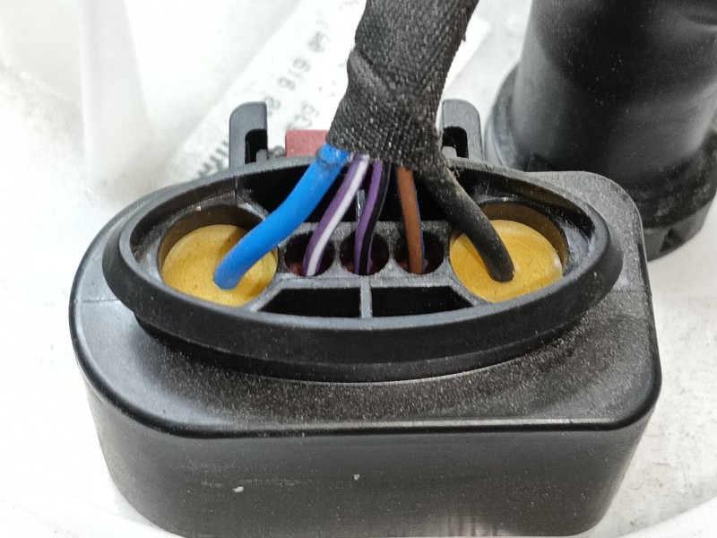 Recambio de aforador para volkswagen golf 1.5 etsi mhev referencia OEM IAM   