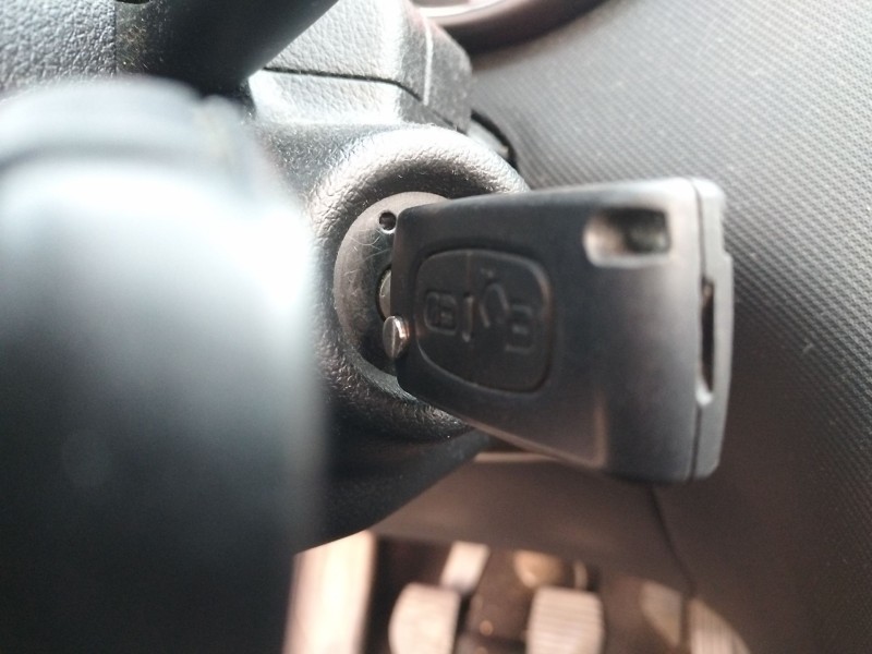 Recambio de conmutador de arranque para peugeot 308 i (4a_, 4c_) 1.6 hdi referencia OEM IAM   