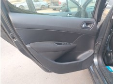 Recambio de guarnecido puerta trasera izquierda para peugeot 308 i (4a_, 4c_) 1.6 hdi referencia OEM IAM   