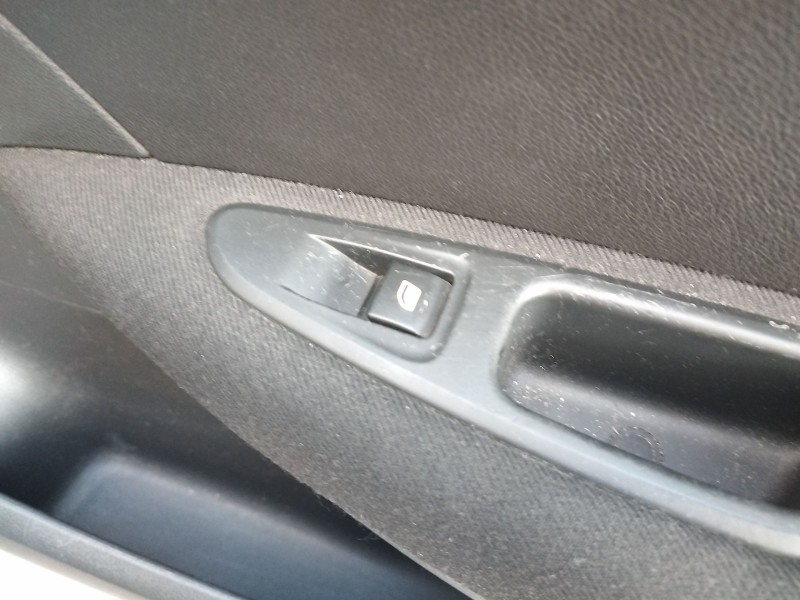 Recambio de mando elevalunas trasero derecho para peugeot 308 i (4a_, 4c_) 1.6 hdi referencia OEM IAM   