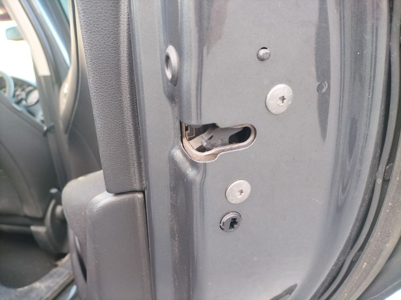 Recambio de cerradura puerta trasera derecha para peugeot 308 i (4a_, 4c_) 1.6 hdi referencia OEM IAM   