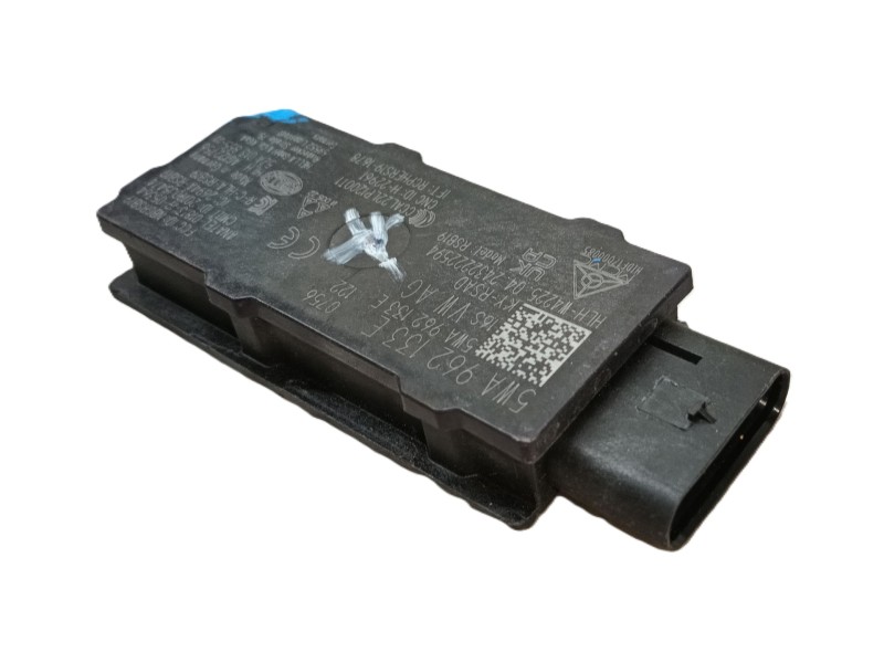 Recambio de modulo electronico para volkswagen golf 1.5 etsi mhev referencia OEM IAM 5WA962133E  