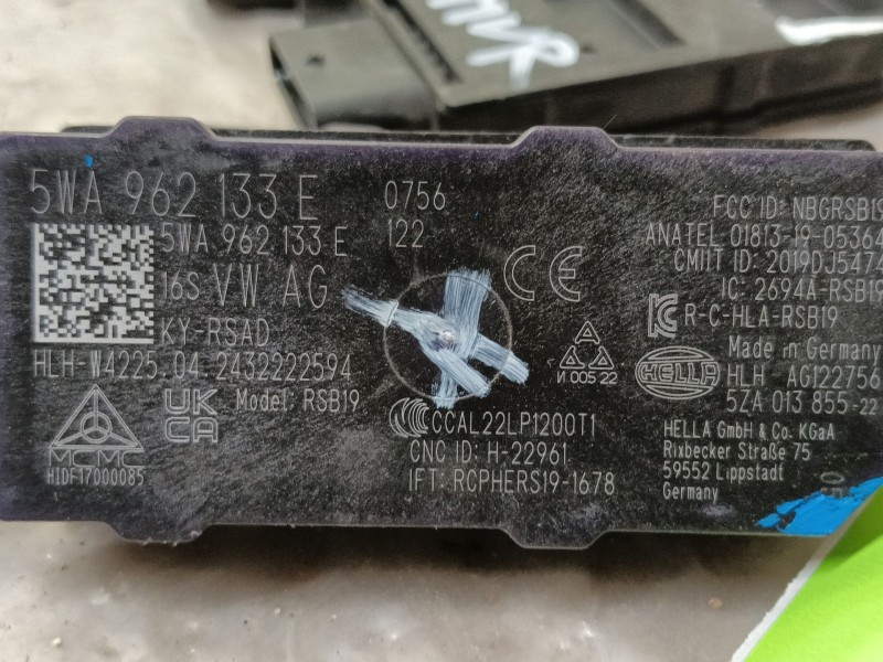 Recambio de modulo electronico para volkswagen golf 1.5 etsi mhev referencia OEM IAM 5WA962133E  