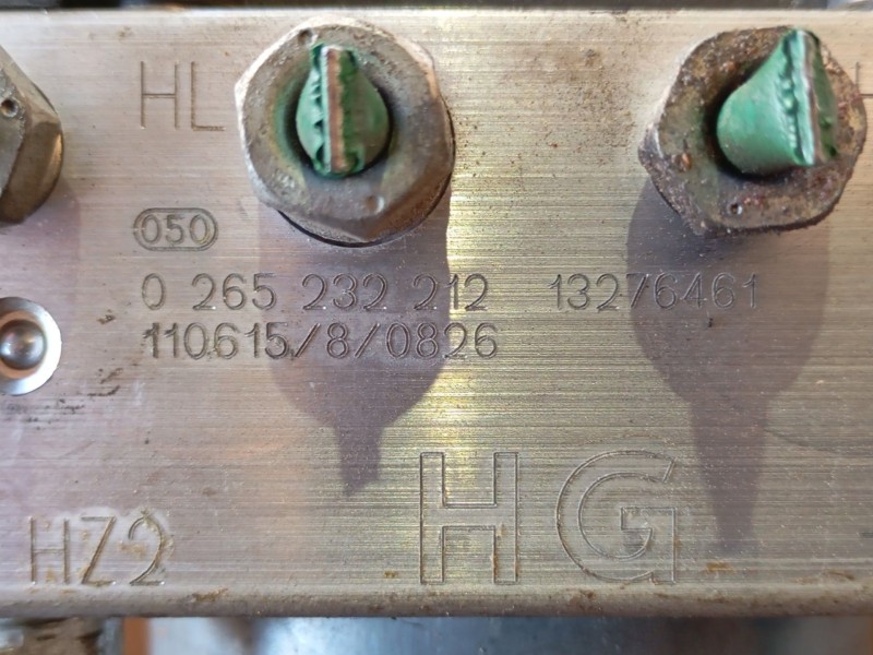 Recambio de abs para opel combo tour 1.3 cdti 16v referencia OEM IAM 93172000 0265232212 