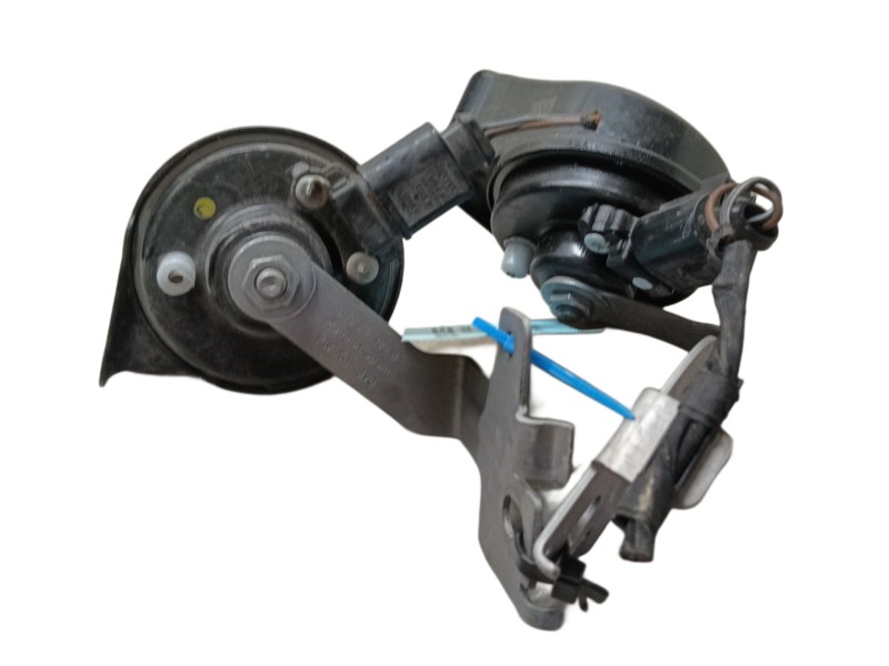 Recambio de claxon para volkswagen golf 1.5 etsi mhev referencia OEM IAM   
