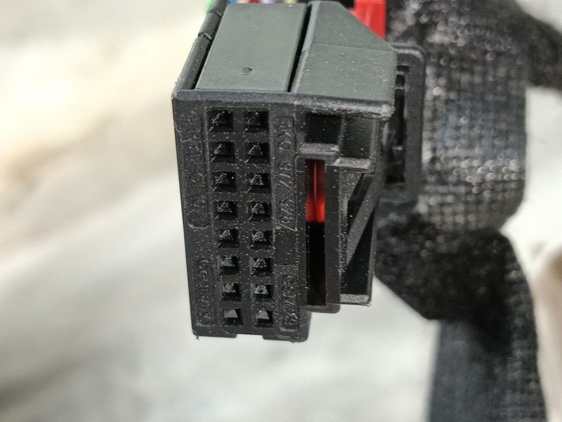 Recambio de retrovisor derecho para volkswagen golf 1.5 etsi mhev referencia OEM IAM   