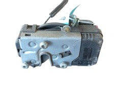 Recambio de cerradura puerta delantera izquierda para opel combo tour 1.3 cdti 16v referencia OEM IAM 13203901  