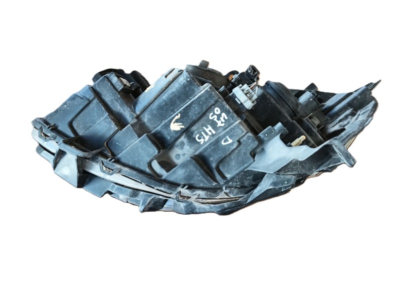 Recambio de faro derecho para renault clio iii (br0/1, cr0/1) 1.5 dci referencia OEM IAM 260104396R  