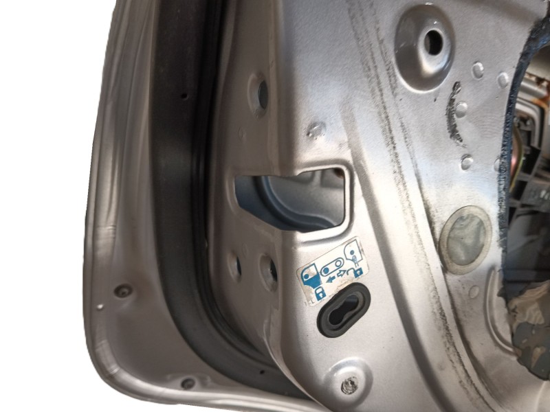 Recambio de puerta trasera izquierda para hyundai terracan (hp) 2.9 crdi 4wd referencia OEM IAM   