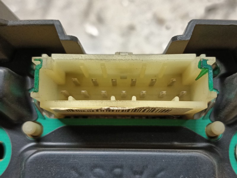 Recambio de cuadro instrumentos para opel combo tour 1.3 cdti 16v referencia OEM IAM 93179368  