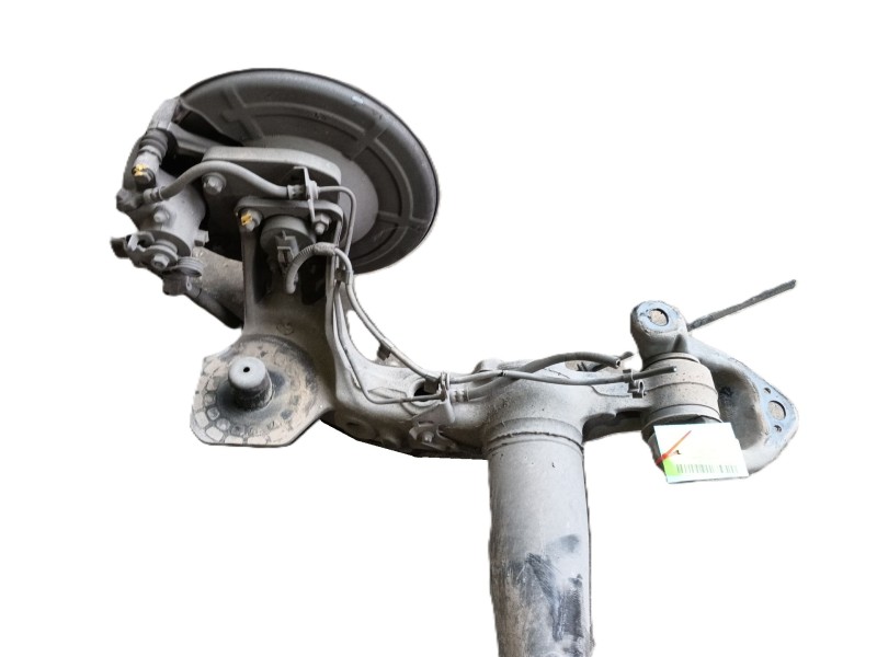 Recambio de puente trasero para opel combo tour 1.3 cdti 16v referencia OEM IAM 9199203  