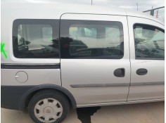 Recambio de puerta lateral corredera derecha para opel combo tour 1.7 di 16v referencia OEM IAM   