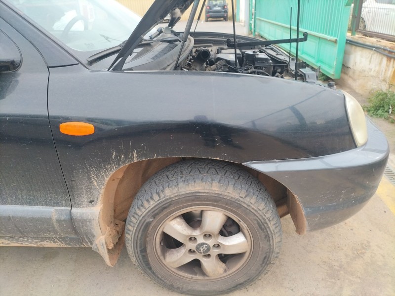 Recambio de aleta delantera derecha para hyundai santa fé i (sm) 2.0 crdi 4x4 referencia OEM IAM   